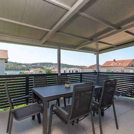 Nevistic Appartement *