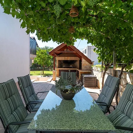Nevistic Appartement *